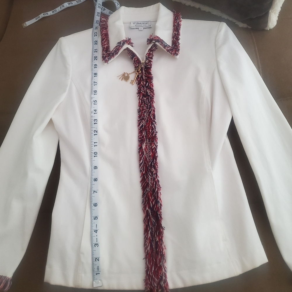 💯 St. John Sport Fringe Trim Jacket - Picture 4 of 12